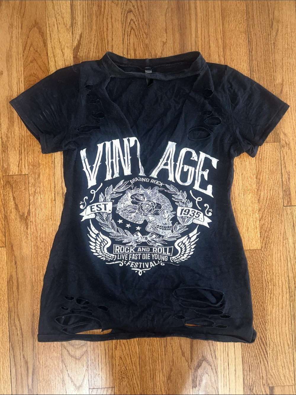Vintage Rock and Roll Black Graphic Tee with Distressed Detailing - stretchy Lg